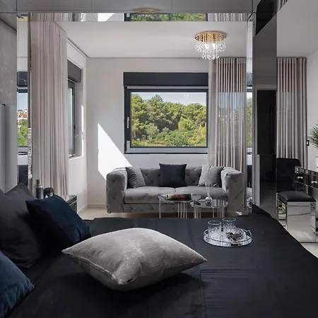 Apartman Luxury Penthouse Nubu2 *